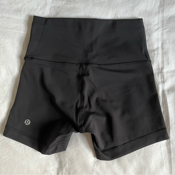 lululemon athletica Pants - Lululemon Wunder Train 4” Short